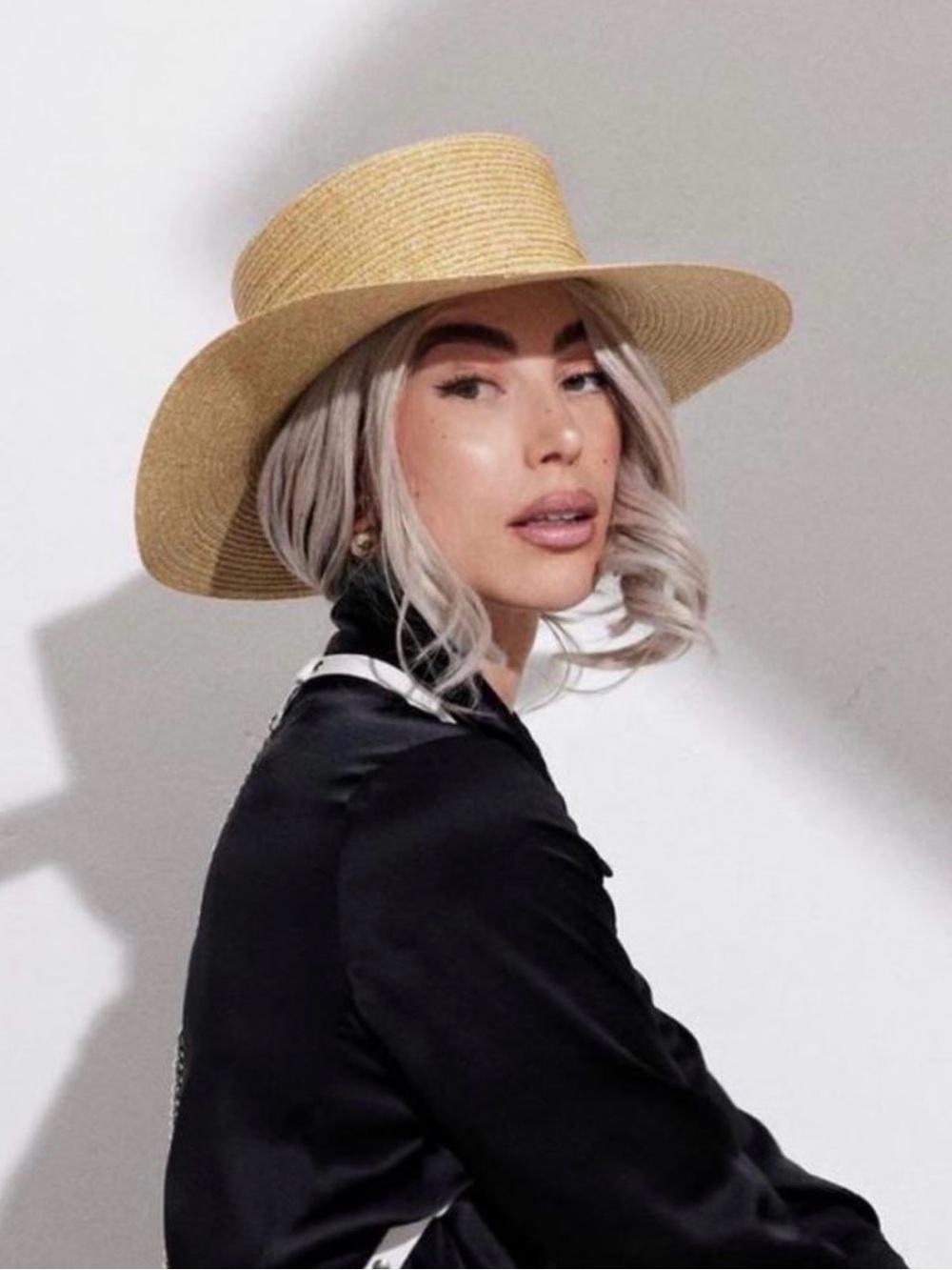ĀRDĒO Straw Boater Hat - Natural